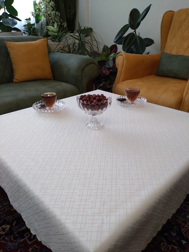 رومیزی ژاکارد ضدلک