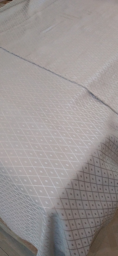 فلورانس رومیزی ژاکارد ضدلک