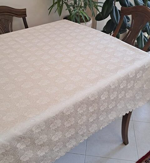 رومیزی ضدلک فرزین خودنقش