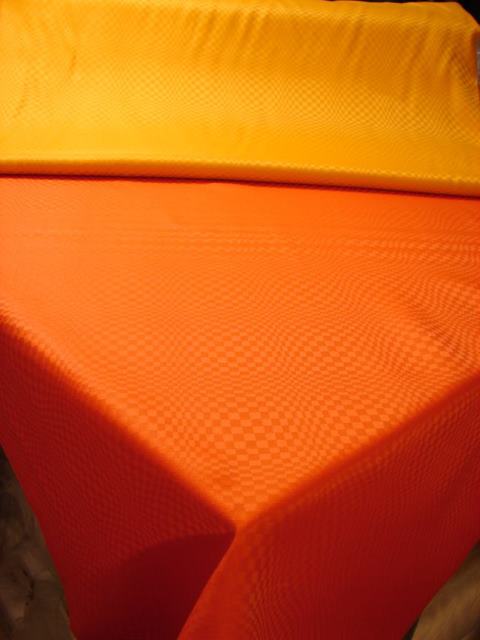 مربعی رومیزی ضدلک ژاکارد