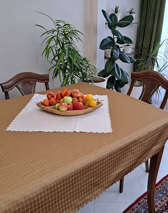 رومیزی ضدلک فرزین خودنقش پیچازی