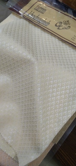 فرزین خودنقش رومبلی شیری