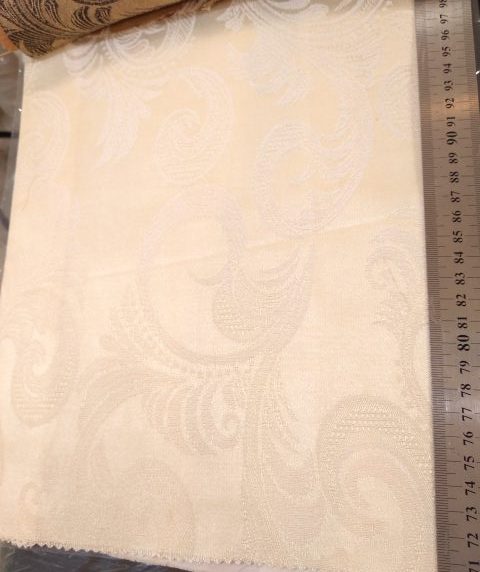 فرزین خودنقش پریشان رومیزی